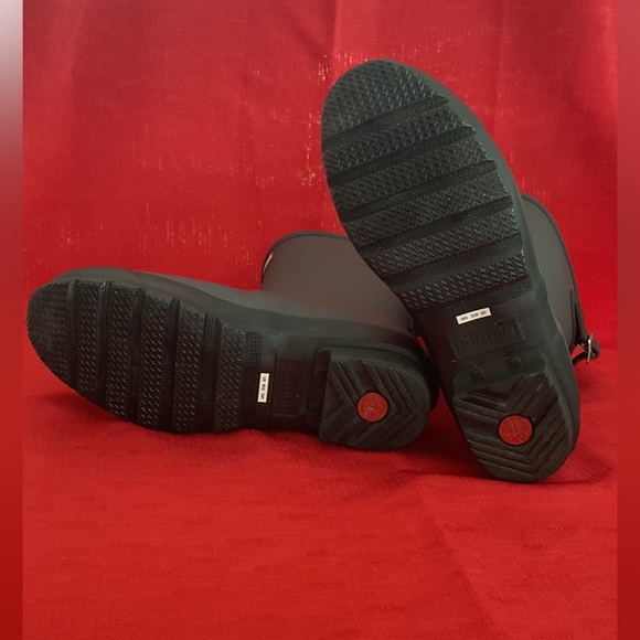 Hunter Short Matte Women’s Rain Boot - Picture 5 of 5